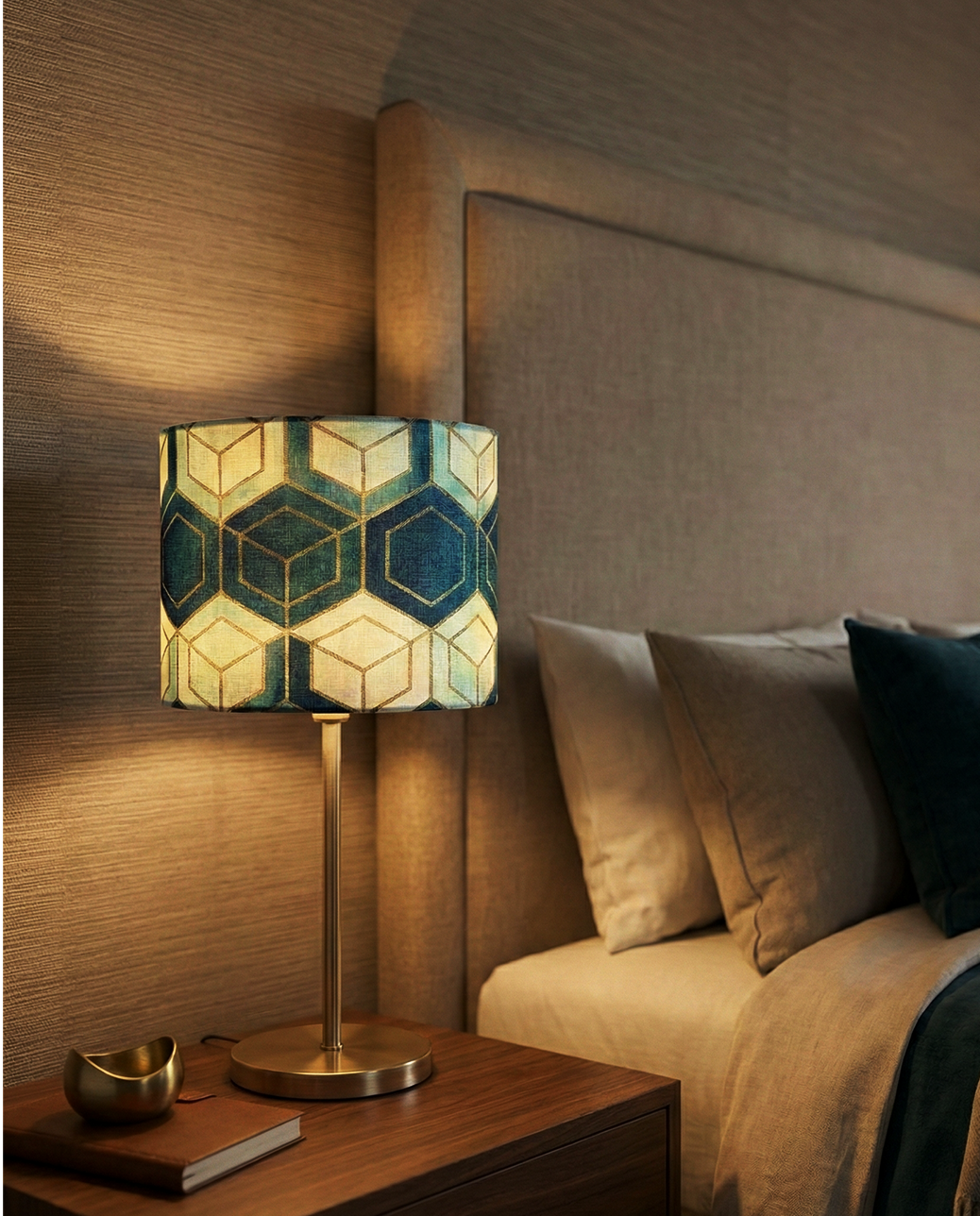 Geometric Pattern Table Lamp