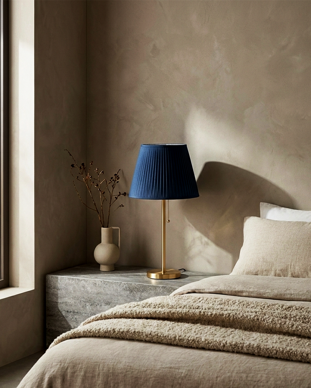Midnight Brass Table Lamp